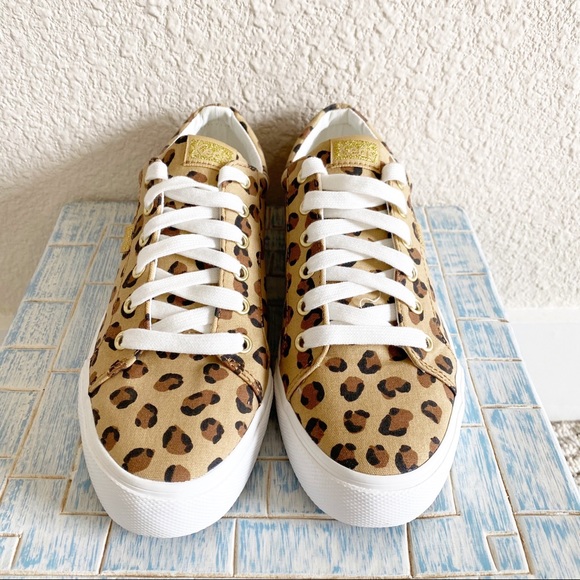 KEDS Jump Kick Lace Up Sneaker Leopard 8.5 NEW - Picture 2 of 9